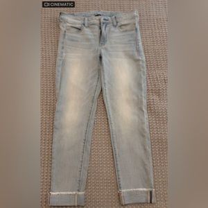 American Eagle gently used condition cropped netting’s size 6